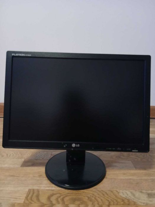 Монитор LG Flatron W1942S