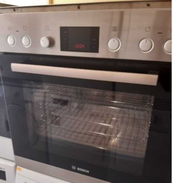 Фурна за вграждане и керамичен плот с котлони Bosch