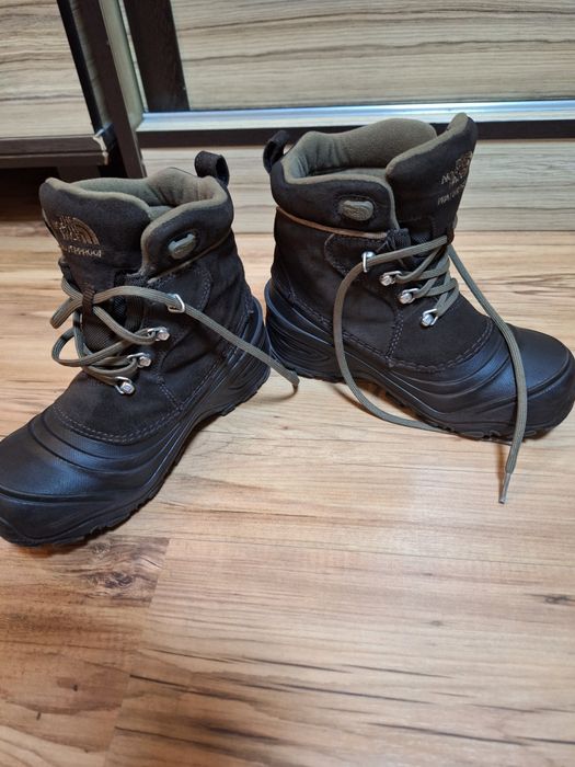 Боти момче 36 номер