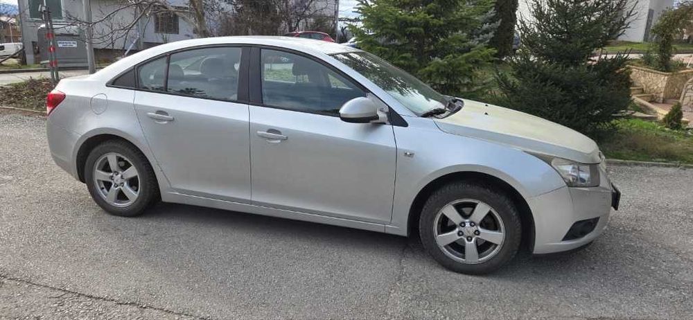 CHEVROLET CRUZE 1.6 газ/бензин -  проблем с двигателя