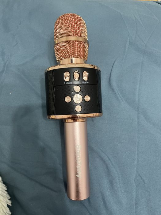 Микрофон розовый