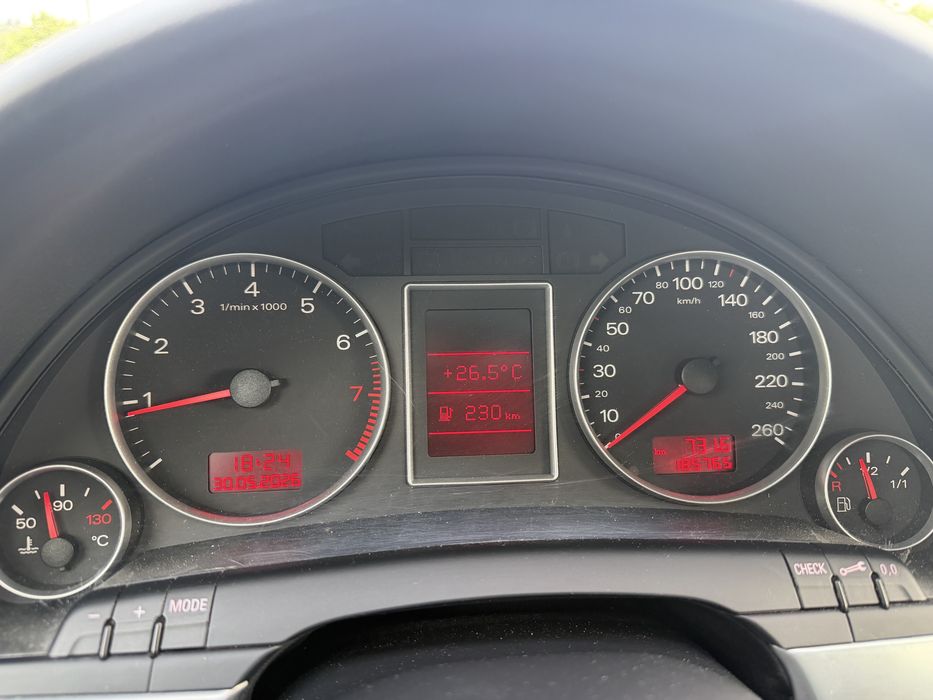 Audi a4 b7 1,6 benzina