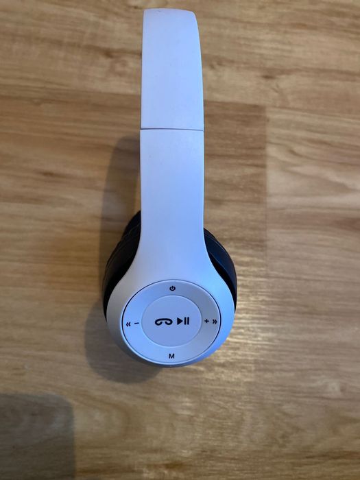 Наушники блюутуз