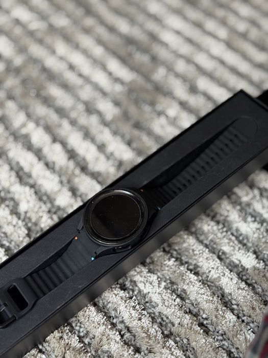 Умные часы Samsung Galaxy Watch 5 Pro