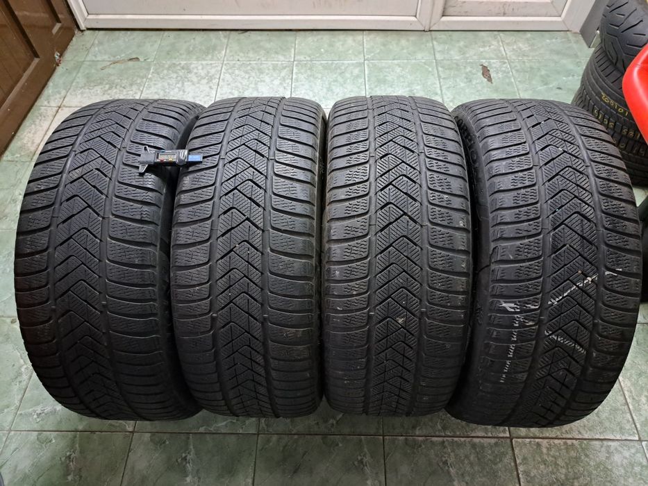 4 anvelope 275/45 R20 Pirelli runflat dot 2023