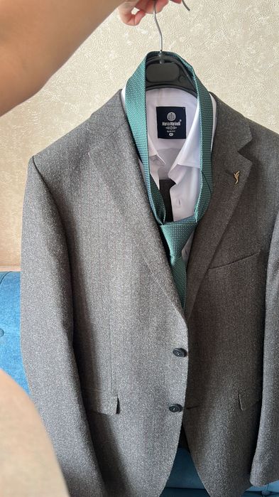 Продам костюм (Турция)