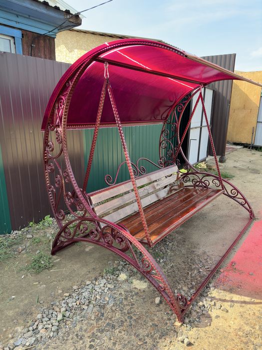 Качели кованые металлические