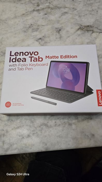 Продавам таблет Lenovo ldea Tab Mate Edition