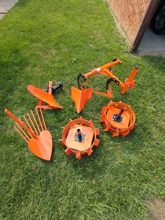 Vând accesorii motocultor Ruris ne folosite