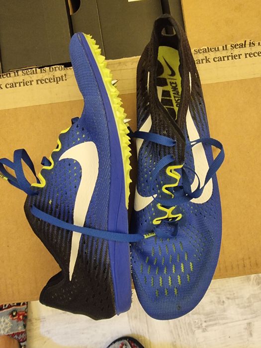 Vând pantofi nike