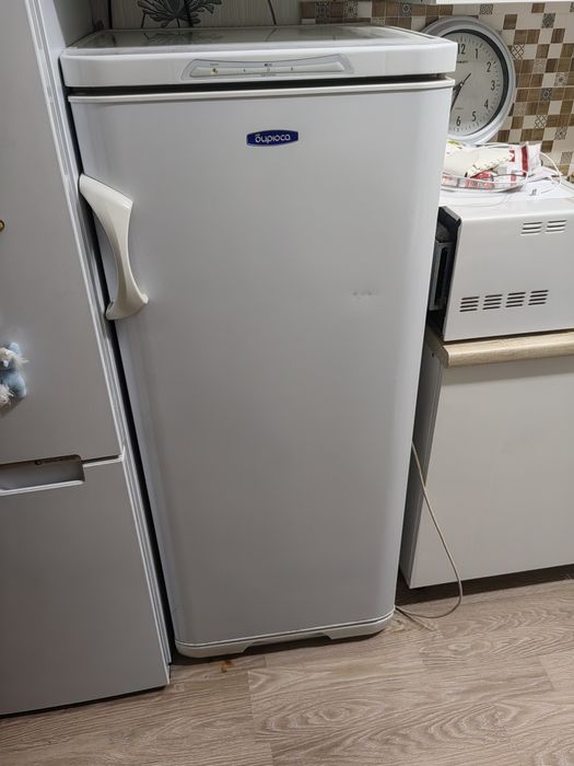 Морозильник Бирюса