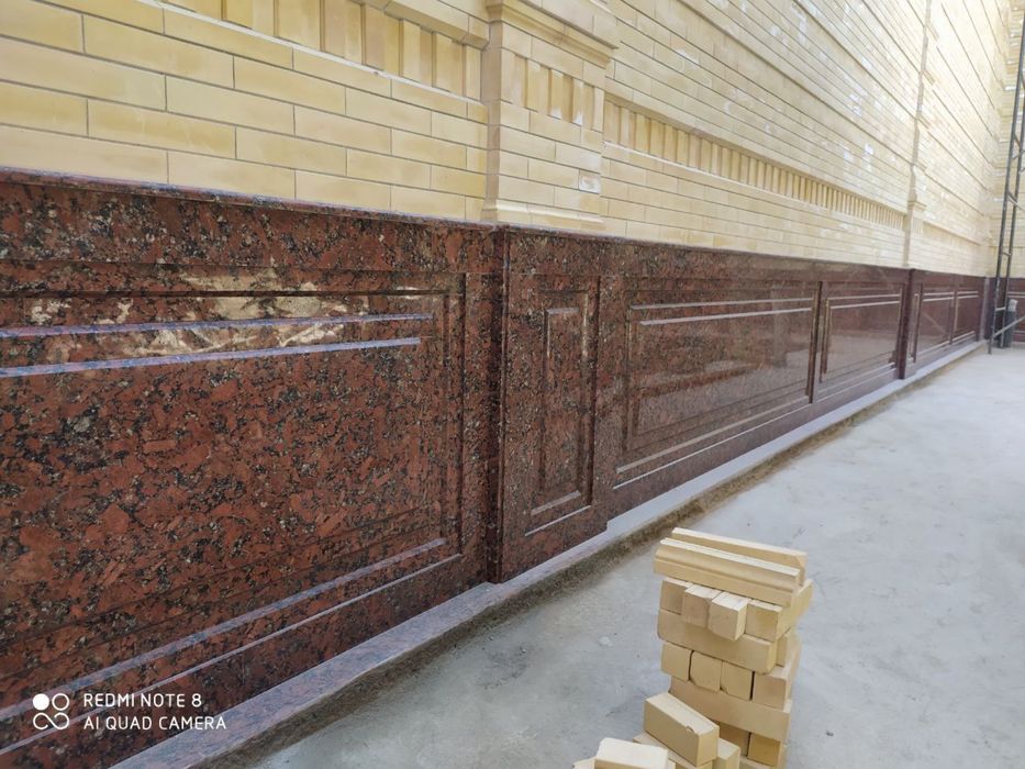 Цоклга ГРАНИТ Фасадга ТРАВЕРТИН тошлар ўрнатамиз. Стаж 16 йил