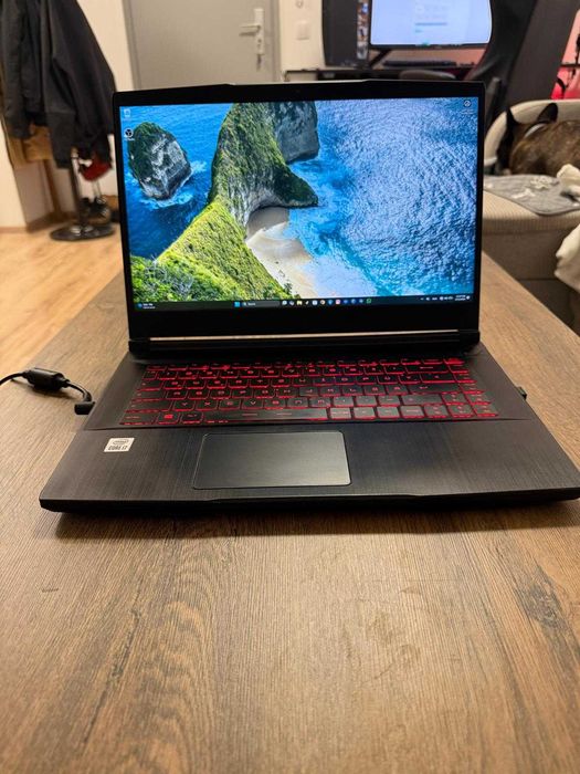 Laptop Gaming MSI GF65 Thin RTX 3060 / Core i7-10750H / 16GB / 144Hz / 1.5 TB Stocare