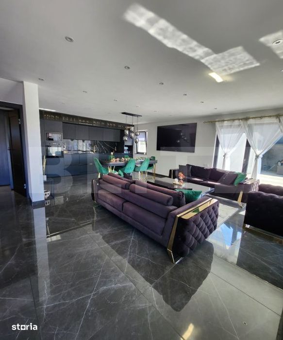 Duplex de vanzare, 103 mp, teren 285 mp, zona Gilau