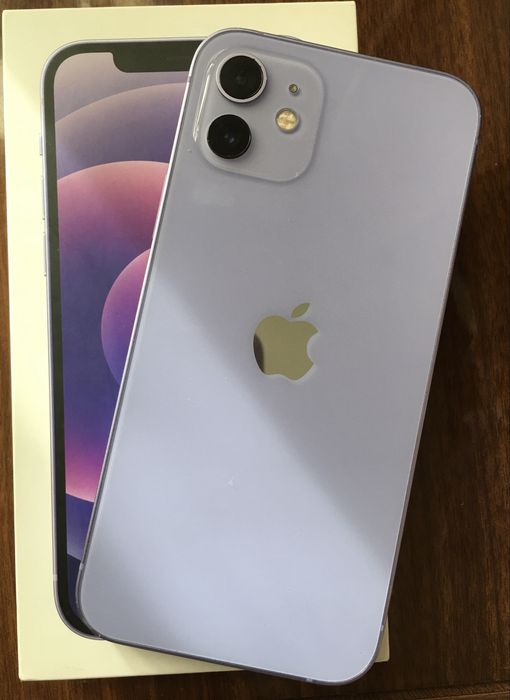 iPhone 12  с коробкой