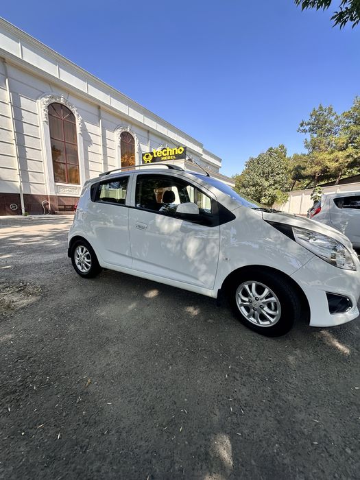 Spark avtomat 2022 elegant plyus
