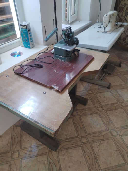 Швейная машина и оверлок