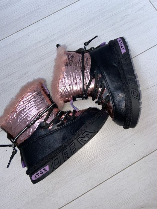ugg marime 25 ca noi