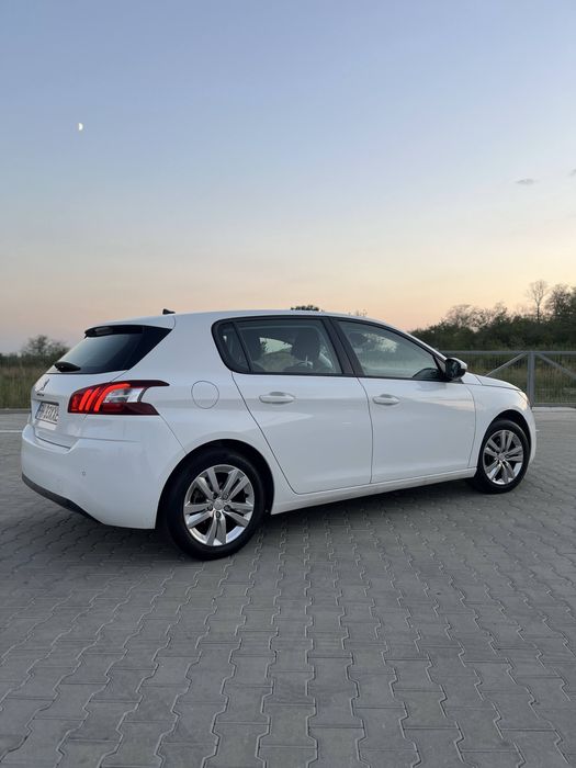 Peugeot 308 1.6 HDI - Consum mic, ideala pentru oras!