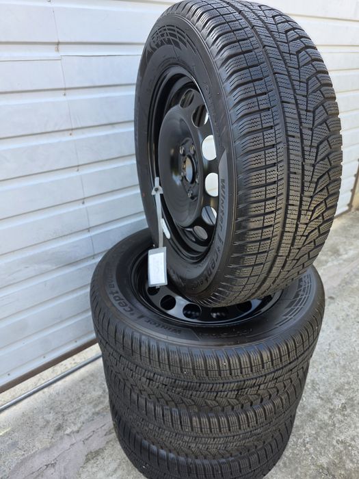 Roți de iarnă 5x112 215 60r16