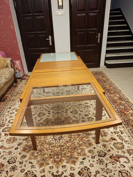 Стол для приема гостей, итальянский