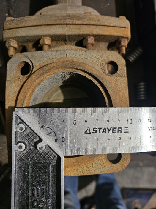 Продам 3 задвижки ру4 65