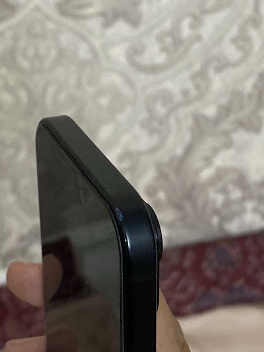 Продаю или обмен айфон 15 128гб