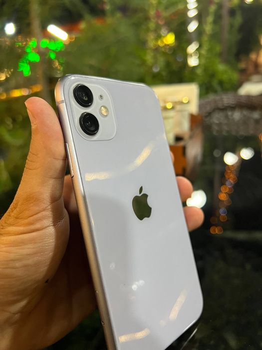 iphone 11 LLA radnoy