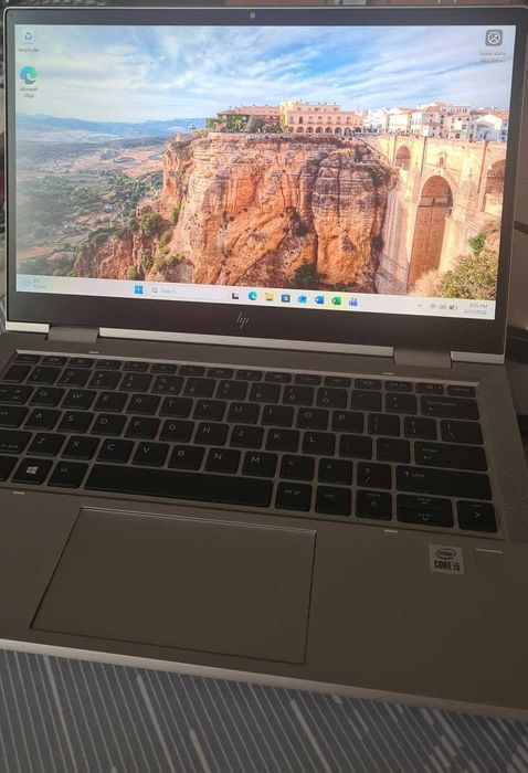 Laptop flip - tableta HP Elitebook X360