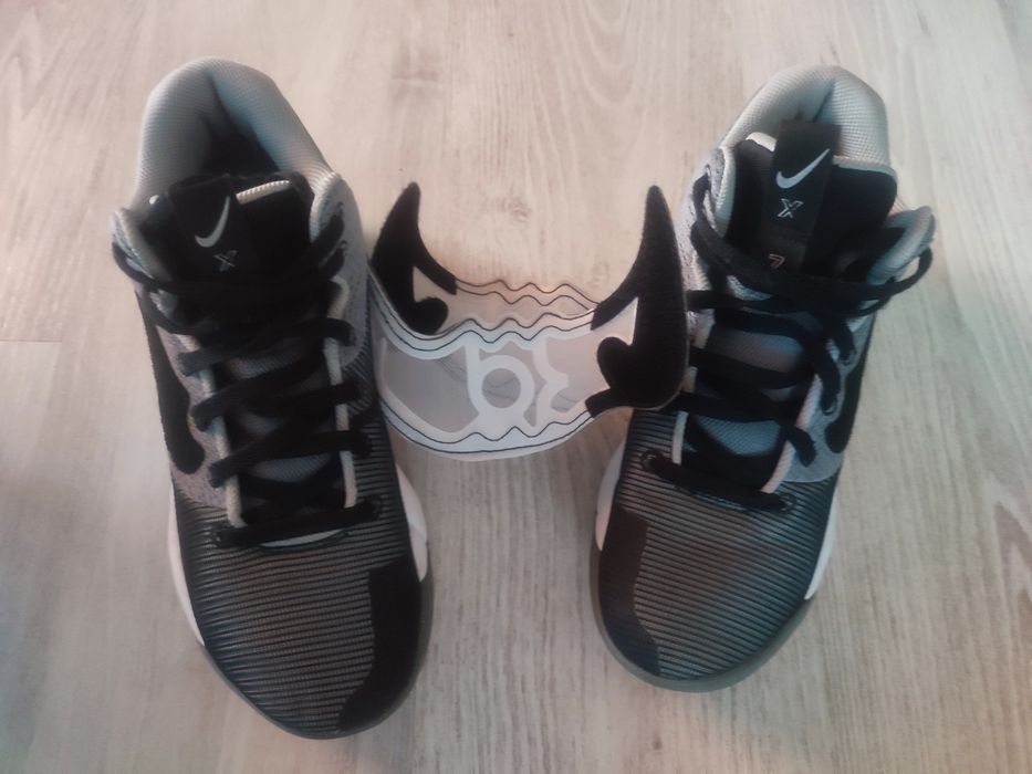 Nike KD TREY 5 номер 42.5