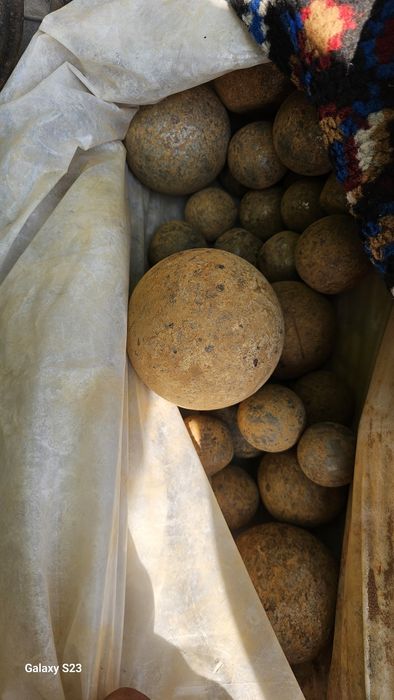 Продам Шары помольные,мелющие стал