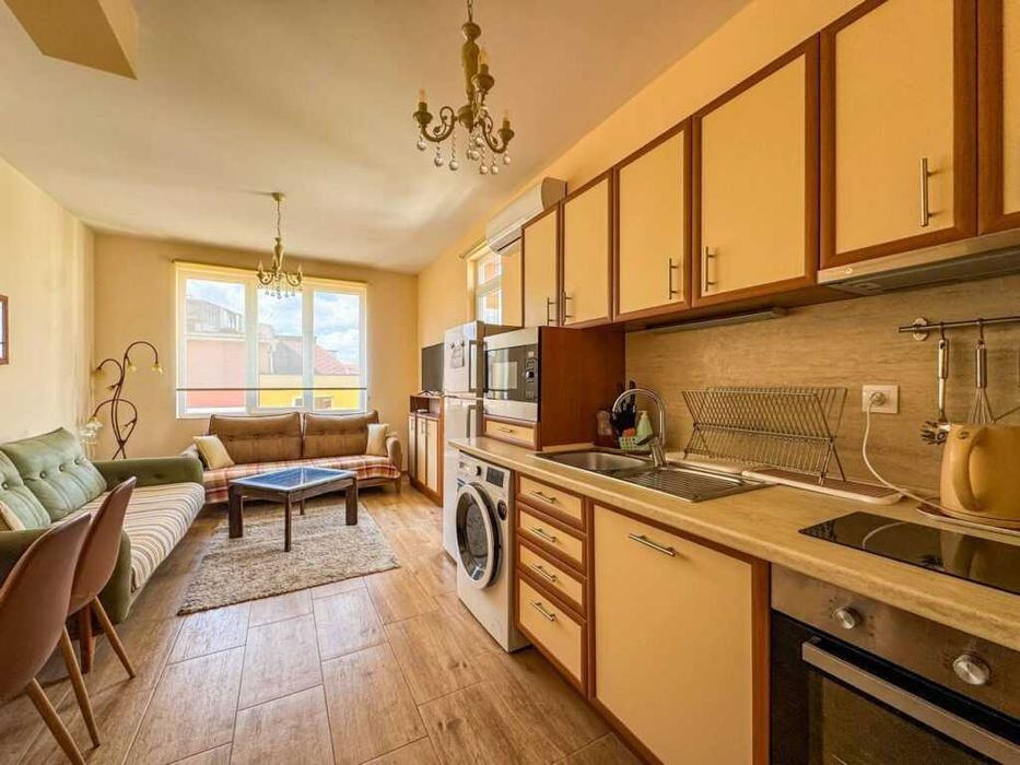 Продава се Двустаен апартамент в Бургас, Сарафово - 56 кв.м за 2590 €/кв.м - Снимка #1