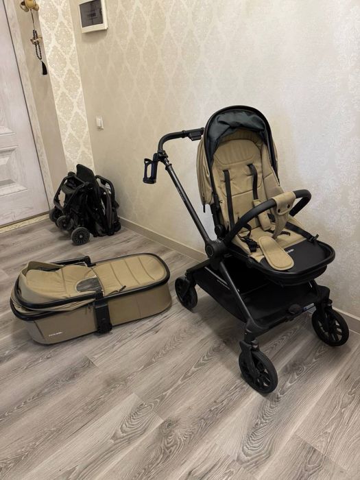 Продам коляску. Люлька+прогулочная.