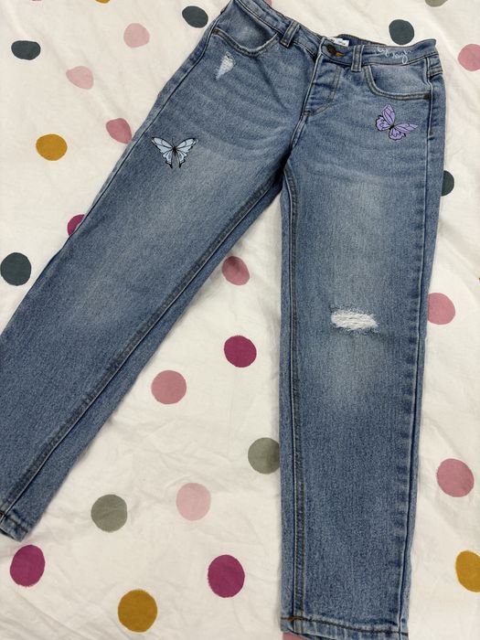 Дънки за момиче.