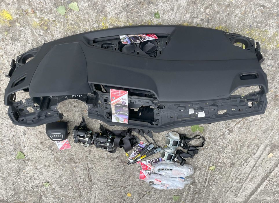 Audi Q3 83A plansa de bord kit airbag volan pasager cortine - centuri