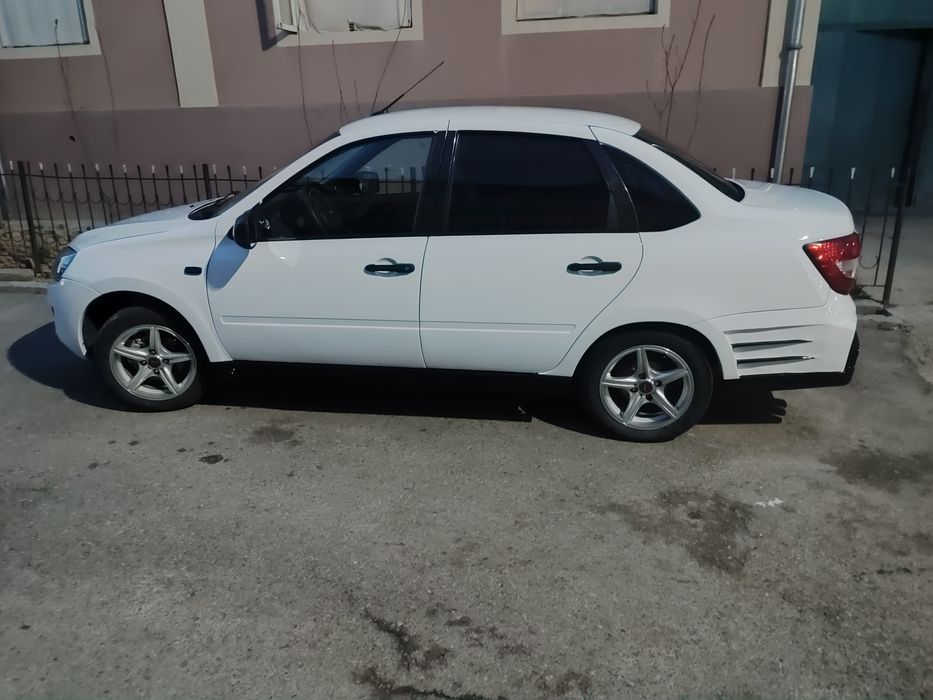 LADA GRANTA sotiladi sastayanasi idiyal