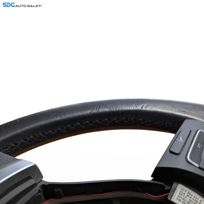 Volan din Piele in 3 Spite Volkswagen Passat B6 2005 - 2010 Cod 3C8419091B 3C8959537D [L9135]