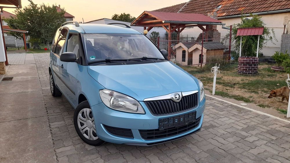 SKODA Roomster 2015 — imagine 3