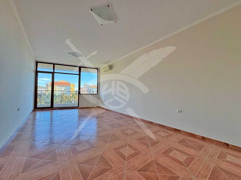 Двустаен - Свети влас