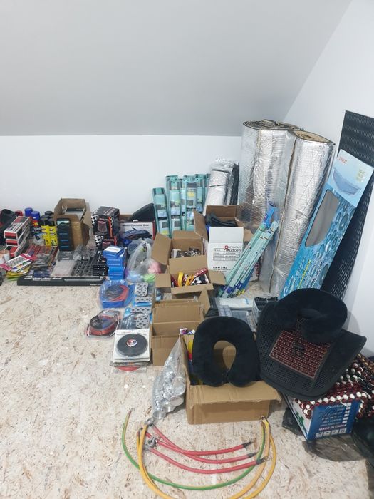 Продаю автоаксессуары