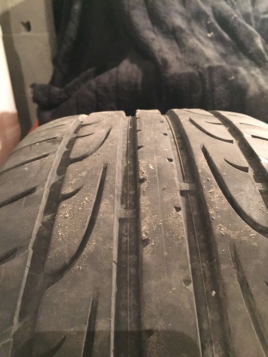 Джанта с гума 235/45/17 Dunlop