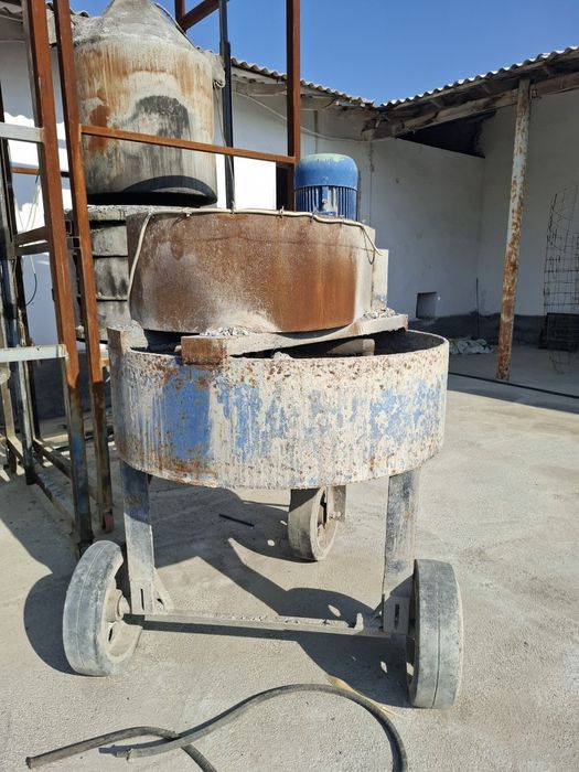 Kalodis qoliplari sotiladi