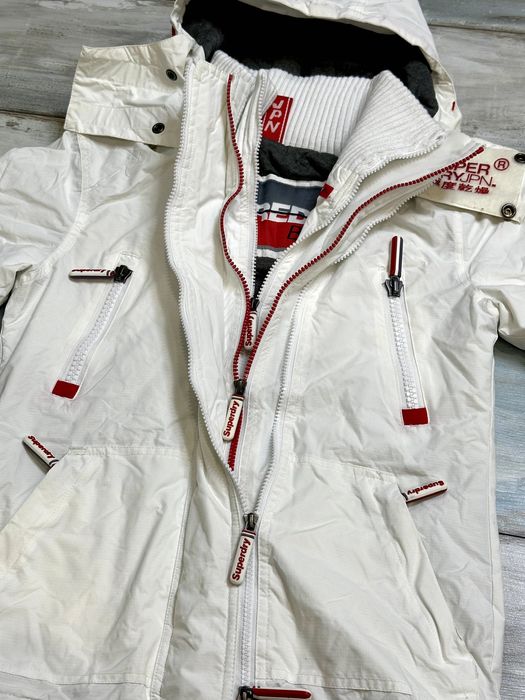ПРОМО ЦЕНА! Дамско зимно яке SuperDry - размер XS, отлично състояние
