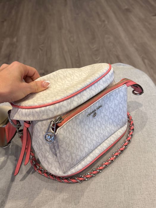 Дамска чанта Michael Kors