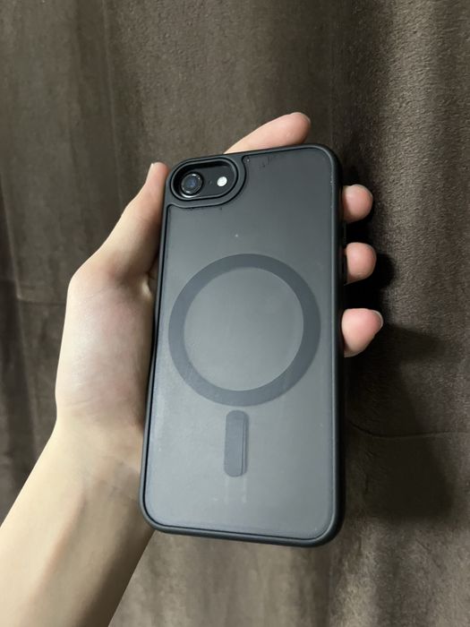 Айфон 7 в хорошом состоянии