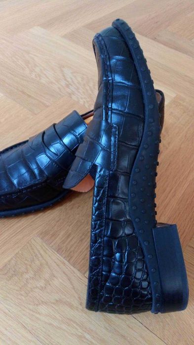 Мокасини на топ бранда Tod's, Италия, 100% естествена кожа, 38,5