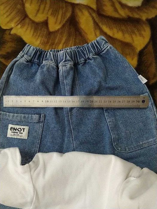 Отдам детские вещи (брючки,маечки)