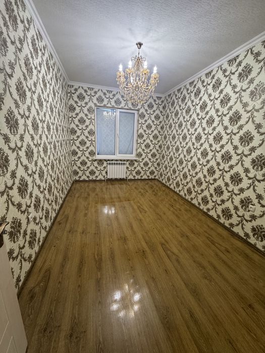 Ижарага 2 хоналик квартира берилади.Корасув 1 да жойлашган