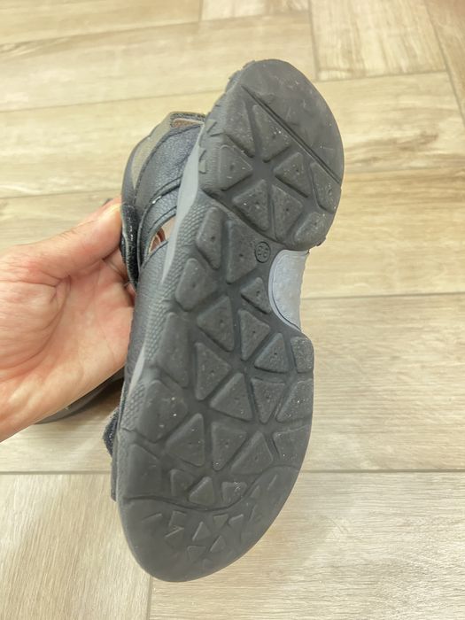 Сандали кожа Tiflani б/у