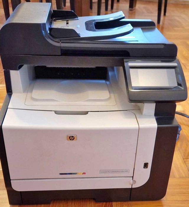 Принтер HP LaserJet Pro Colour
